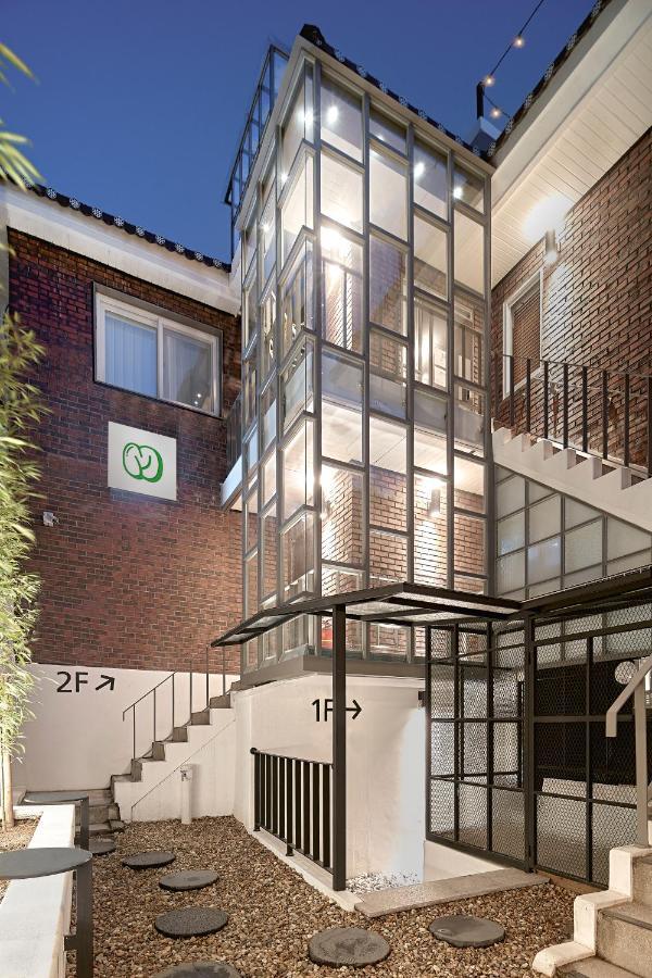 Hotel Monday Cracker Hongdae Seúl Exterior foto